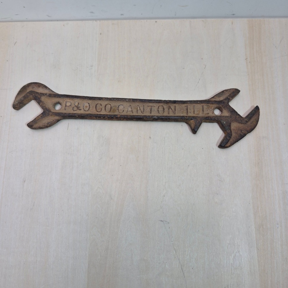 Vintage P&O Co Canton ILL Cast Iron Multi Tool Wrench 4129 Farm Implement Tool
